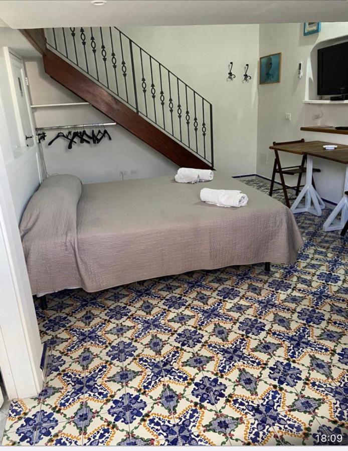 Casa Isabella Loc Turist Br Apartment Lipari  Exterior photo