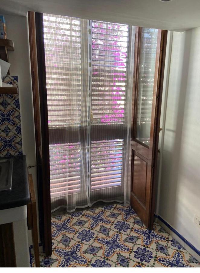 Casa Isabella Loc Turist Br Apartment Lipari  Exterior photo